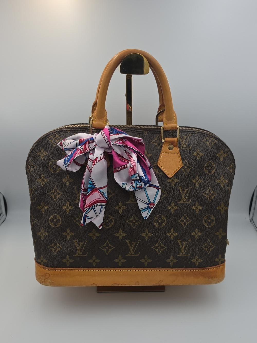 Louis Vuitton Brown Signiture Monogram MM Alma Handbag (VERY GOOD)(COA) ✨️